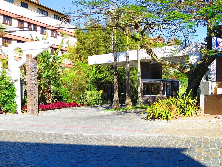 310 - Solar das Bromélias para até 07 pessoas