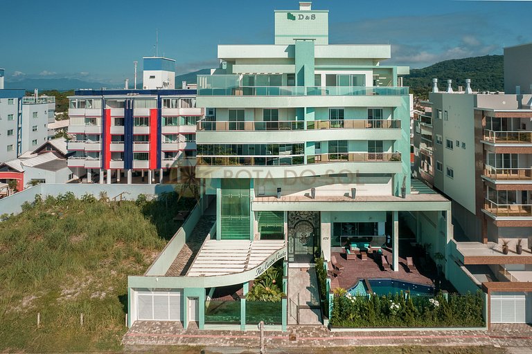 Eunice Costa Residencial na Praia de Mariscal