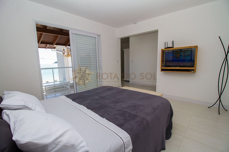 Casa beira mar no Centro de Bombinhas para 16 pessoas