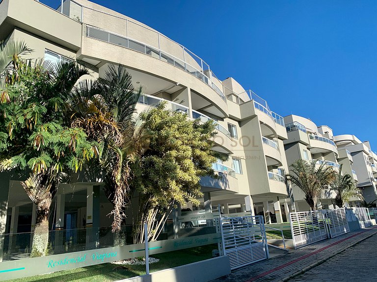 Temporada em Bombinhas AP completo no Centro próximo à praia