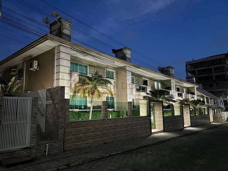 Apartamento para alugar em Bombinhas para 5 pessoas