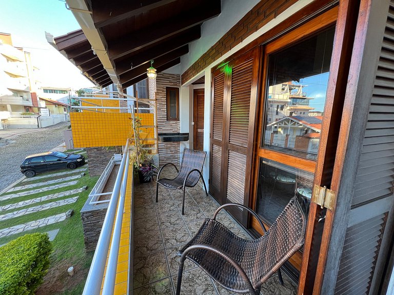 Apartamento próximo ao mar em Bombinhas