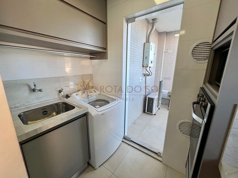 Exclusiva Cobertura Duplex a Poucos metros do Mar em SC