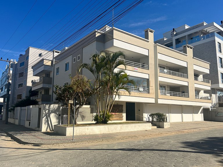Aproveite Mariscal: Apartamento a 100m do Mar com Conforto e