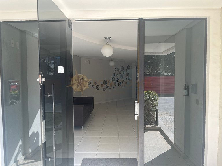 Aproveite Mariscal: Apartamento a 100m do Mar com Conforto e