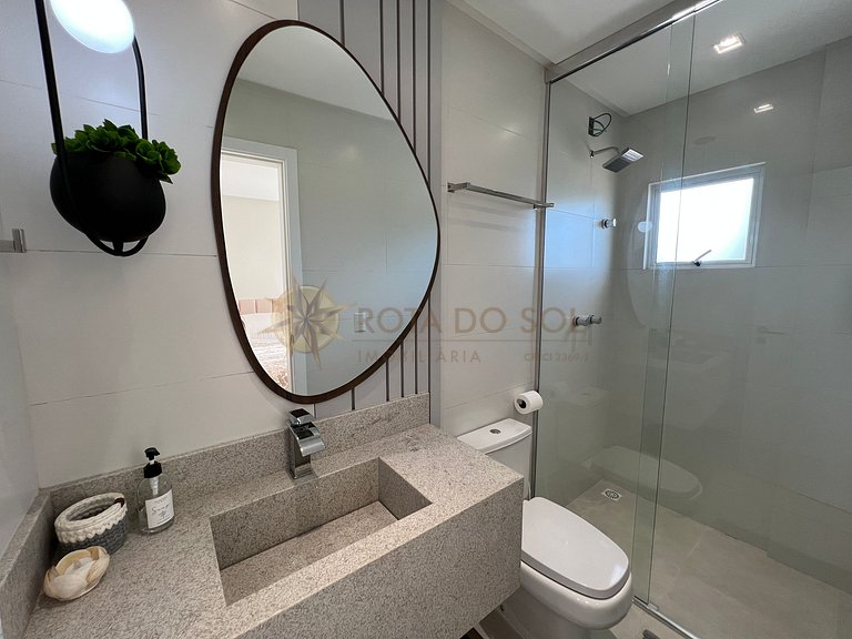 Cod. 105 - Cobertura com jacuzzi e vista mar