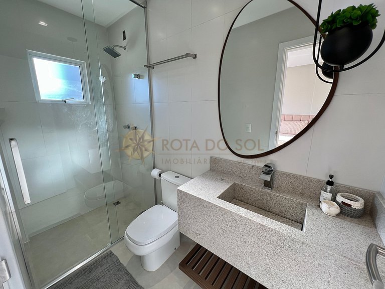 Cod. 105 - Cobertura para 8 pessoas em Bombinhas com Jacuzzi