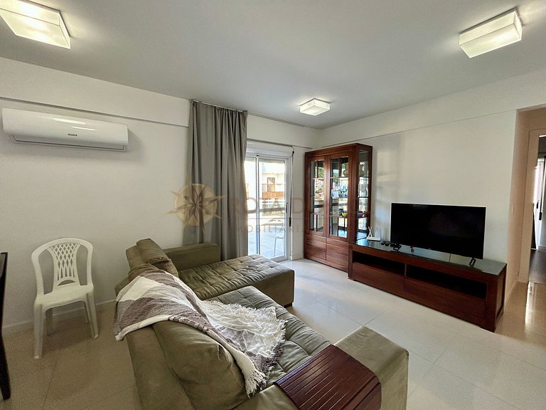 Apartamento para alugar com banheira e vista mar Bombinhas.