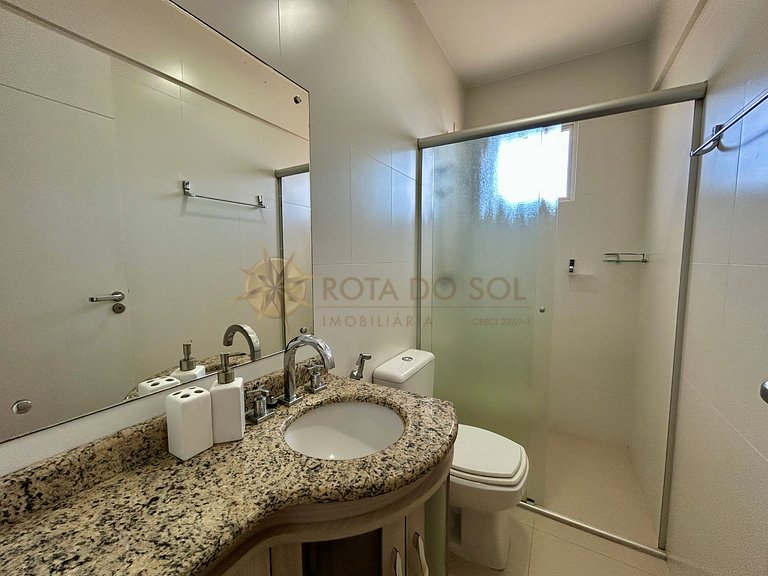 Apartamento para alugar com banheira e vista mar Bombinhas.