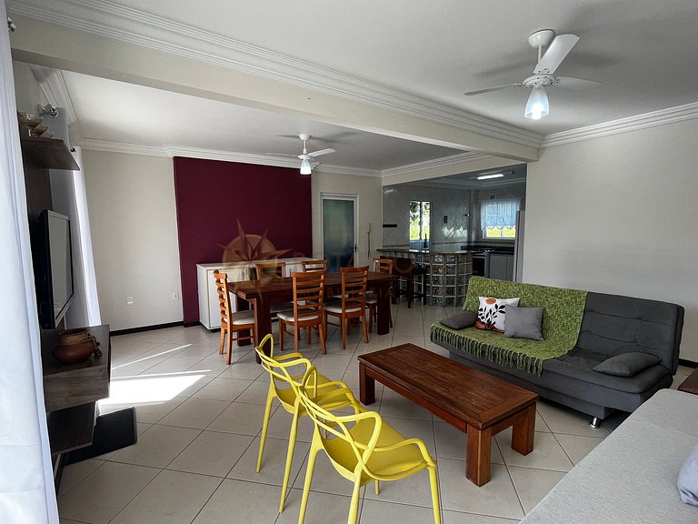 Apartamento para alugar em Bombinhas Solar das Bromélias
