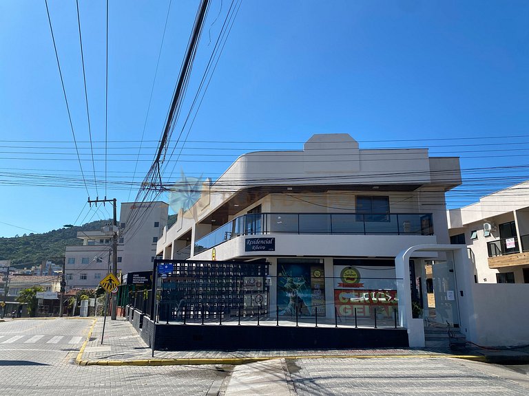 Apartamento para alugar na temporada no Centro de Bombinhas