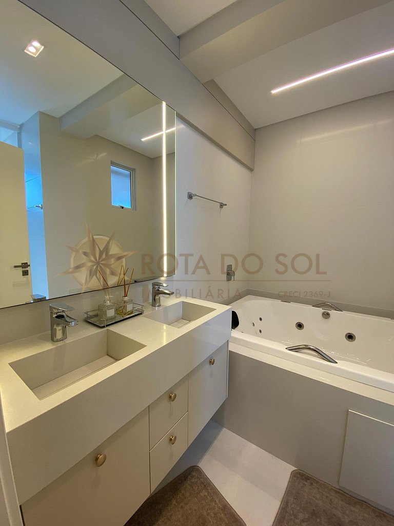 Apartamento para alguel de temporada em Meia Praia - Itapema