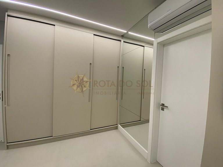Apartamento para alguel de temporada em Meia Praia - Itapema