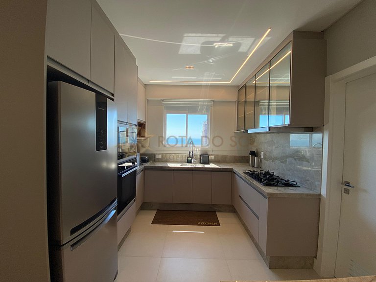 Apartamento para alguel de temporada em Meia Praia - Itapema