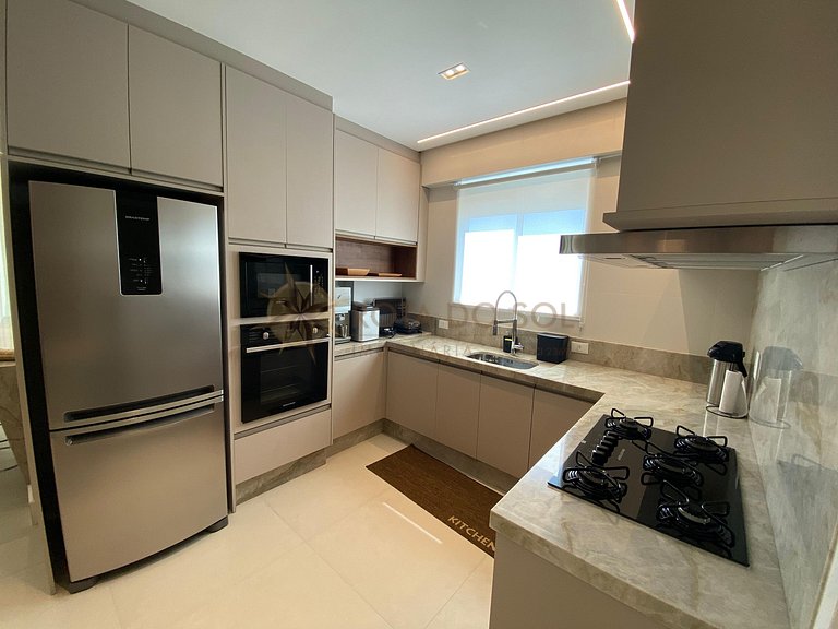 Apartamento para alguel de temporada em Meia Praia - Itapema