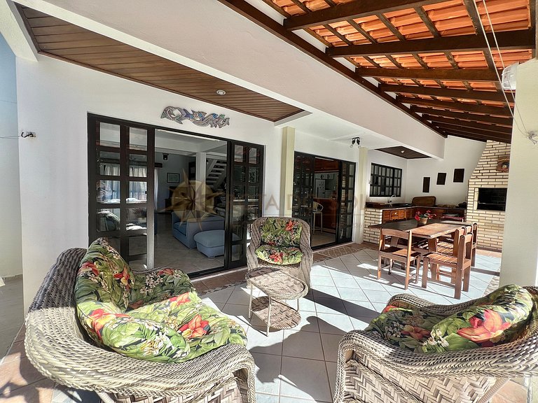 Casa de temporada em Bombinhas para 12 pessoas