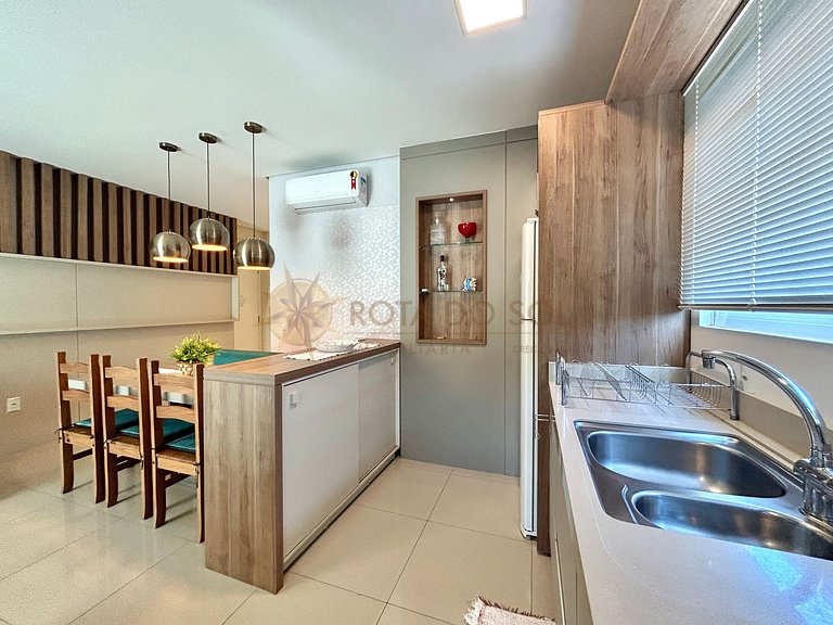 Sua estadia perfeita – 2 quartos com ar e churrasqueira!