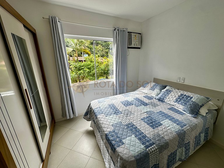 Piscina, sol e mar — tudo isso pertinho de você!