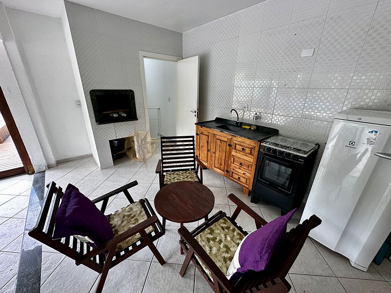 Piscina, sol e mar — tudo isso pertinho de você!