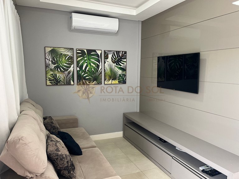 Exclusiva Cobertura Duplex a Poucos metros do Mar em SC