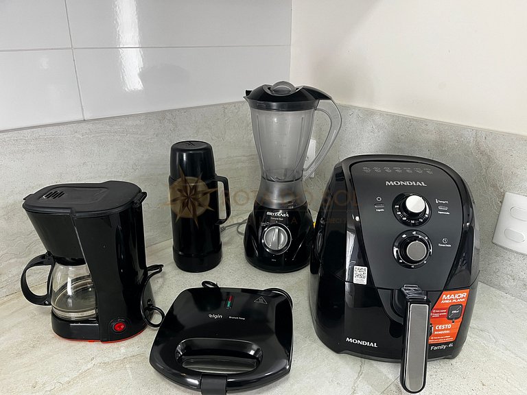 Exclusiva Cobertura Duplex a Poucos metros do Mar em SC