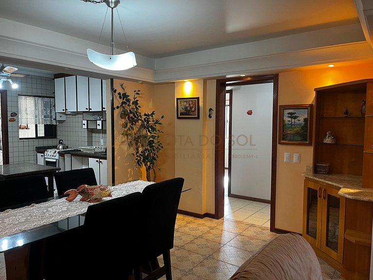 Para curtir Bombinhas a pé! Apartamento no Bahia Azul.