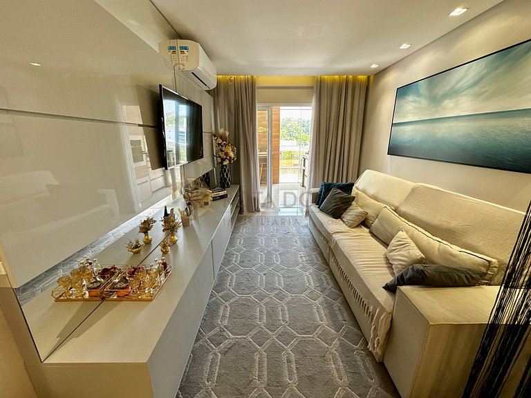 Sua Melhor Estadia em Bombinhas! Cobertura para 8 pessoas.