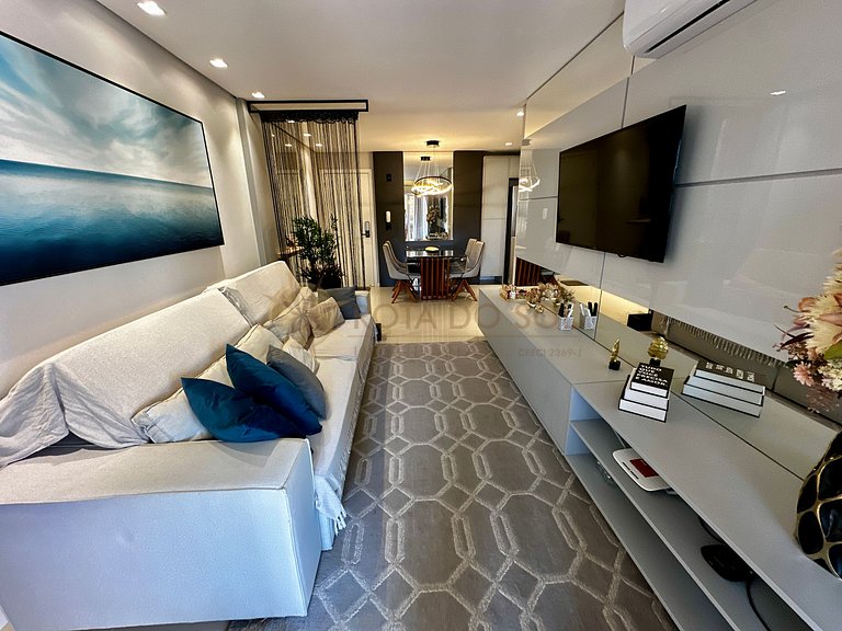 Sua Melhor Estadia em Bombinhas! Cobertura para 8 pessoas.