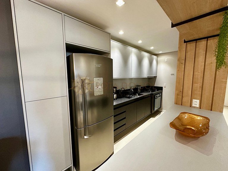 Sua Melhor Estadia em Bombinhas! Cobertura para 8 pessoas.