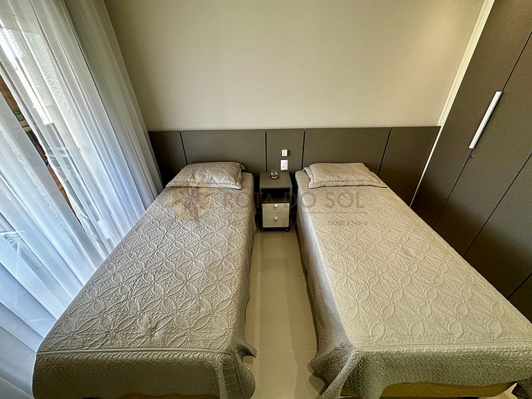 Sua Melhor Estadia em Bombinhas! Cobertura para 8 pessoas.