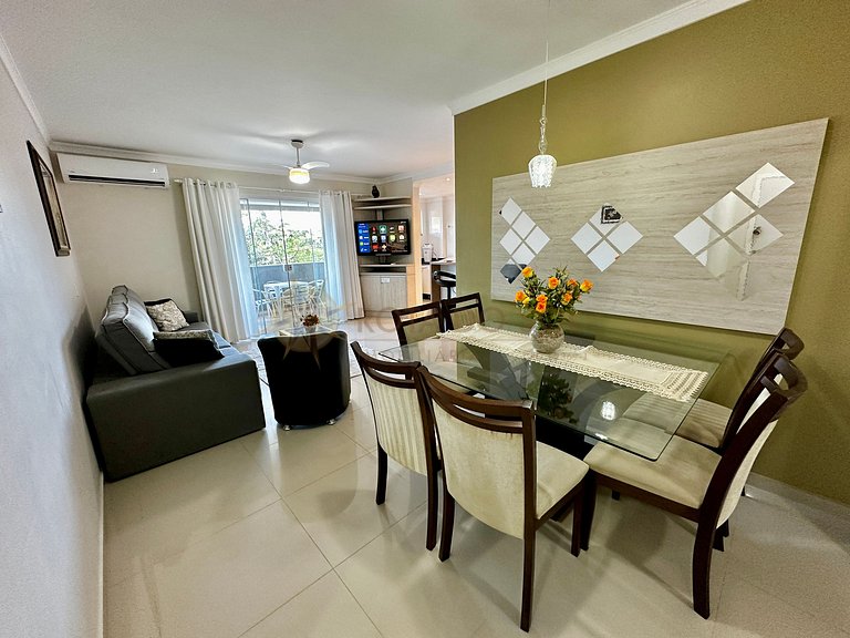 Apartamento para aluguel em Bombinhas para 8 pessoas