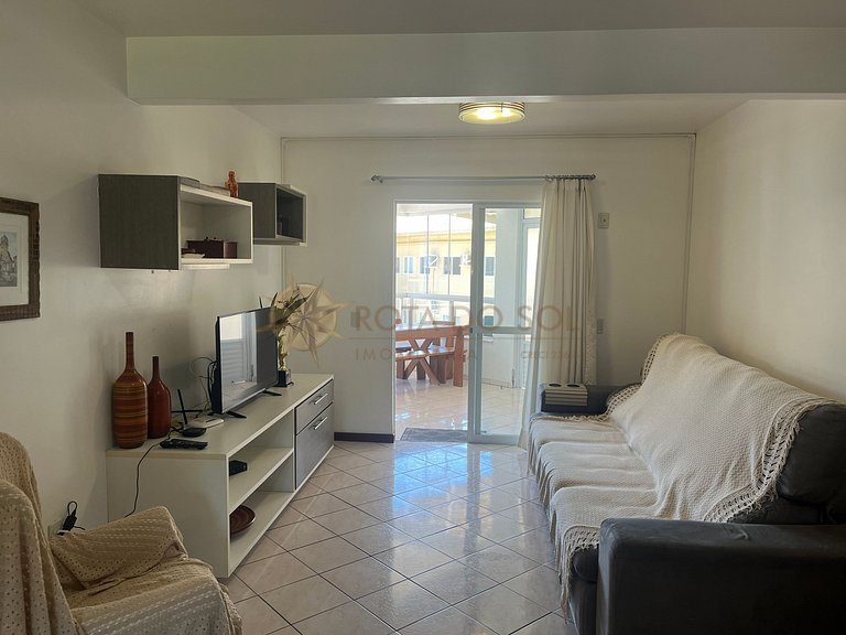 Apartamento com excelente localização em Bombinhas.