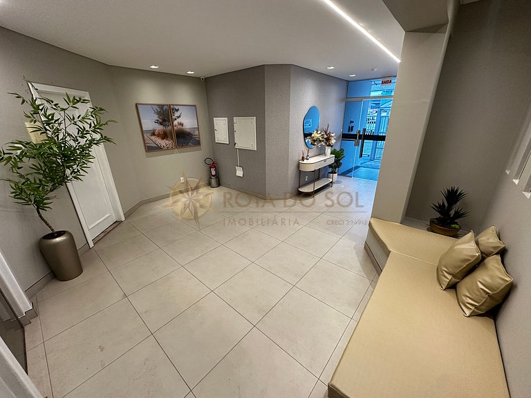 Apartamento na praia de Bombas com excelente localização.