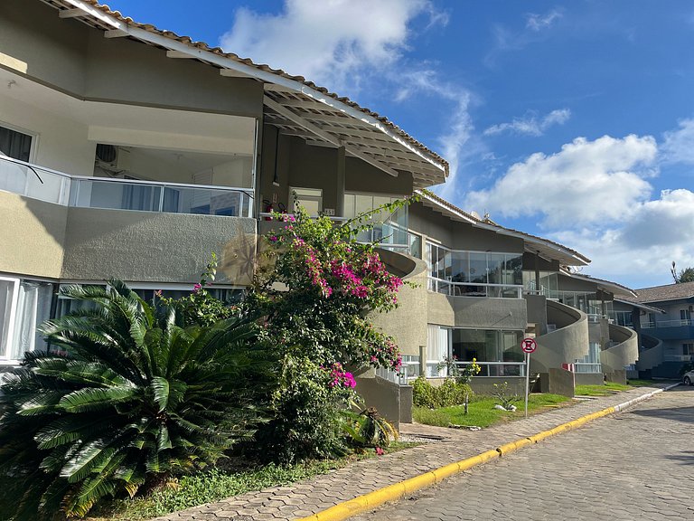 310 - Solar das Bromélias para até 07 pessoas