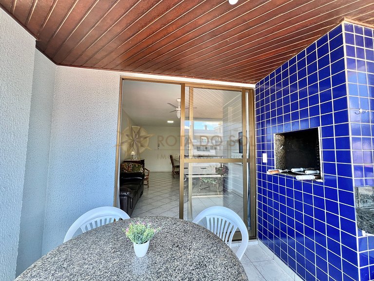 Apartamento com diária econômica na praia de Bombinhas - SC