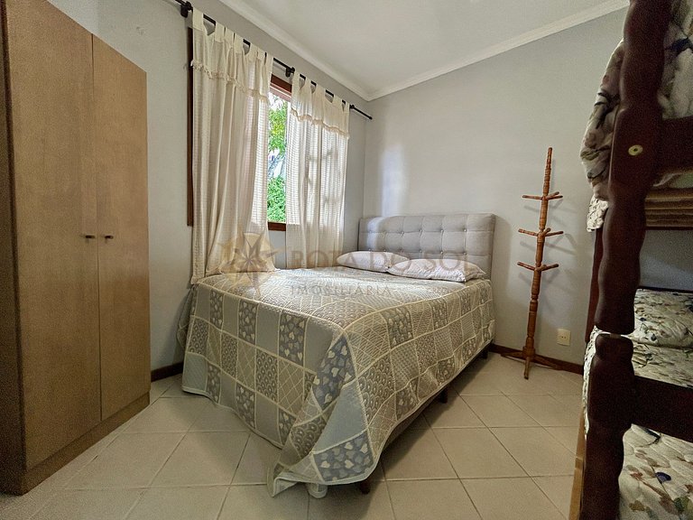 Apartamento para alugar em Bombinhas com piscina