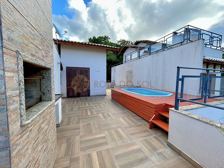 Apartamento para alugar em Bombinhas com piscina