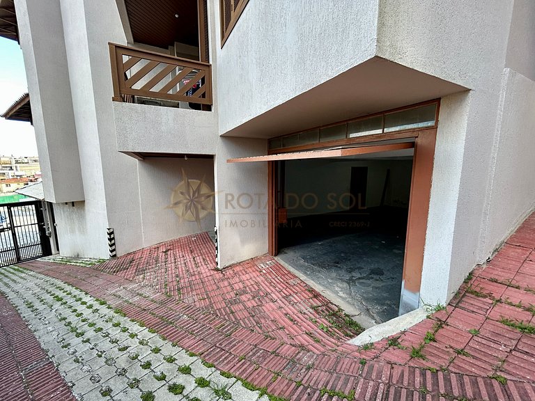 Apartamento para alugar em Bombinhas com piscina