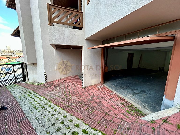 Apartamento para alugar em Bombinhas com piscina