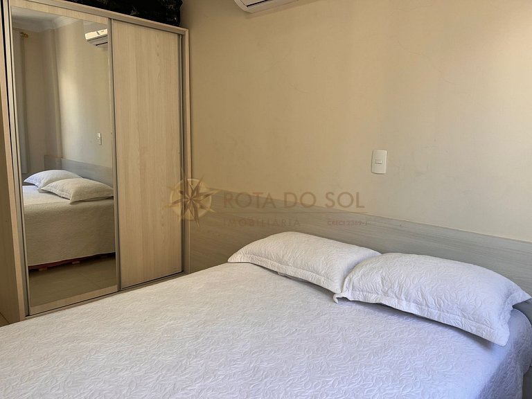 089 - Apartamento 2 quartos praia Bombas Bombinhas
