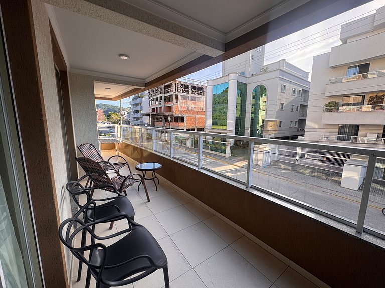 101 - Apartamento completo em Bombas - SC