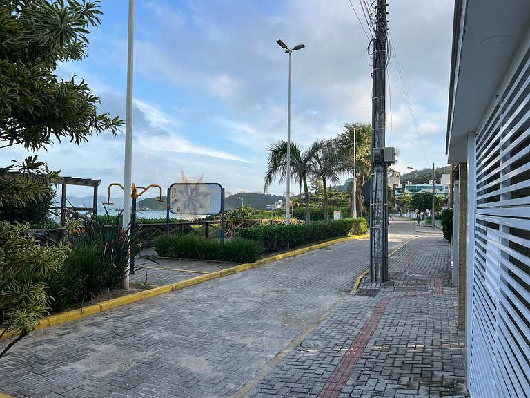 Apartamento de 2 quartos com vista para o mar em Quatro Ilha
