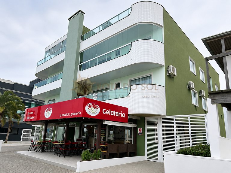 076 - Apartamento com 3 dormitórios em Quatro Ilhas, vista p