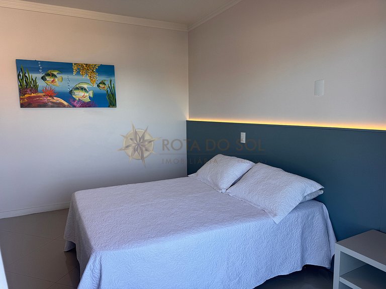 076 - Apartamento com 3 dormitórios em Quatro Ilhas, vista p