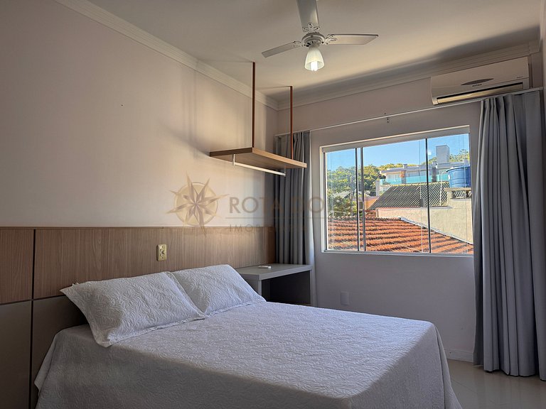 076 - Apartamento com 3 dormitórios em Quatro Ilhas, vista p