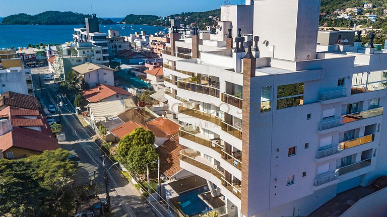 Mario Guilherme 207 – Apartamento em Bombinhas com 2 quartos