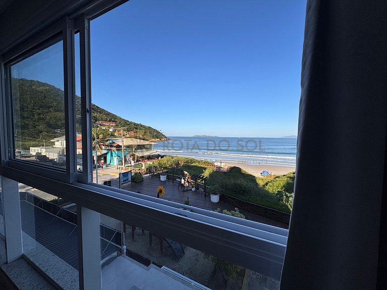 077C - Apartamento de 2 quartos com vista para o mar em Quat