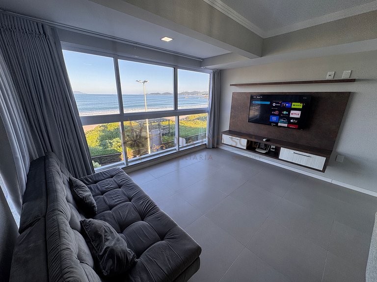 077C - Apartamento de 2 quartos com vista para o mar em Quat