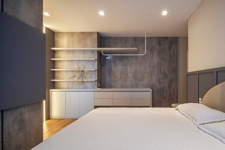Leme 208 – Apartamento novíssimo a poucos metros do mar em B