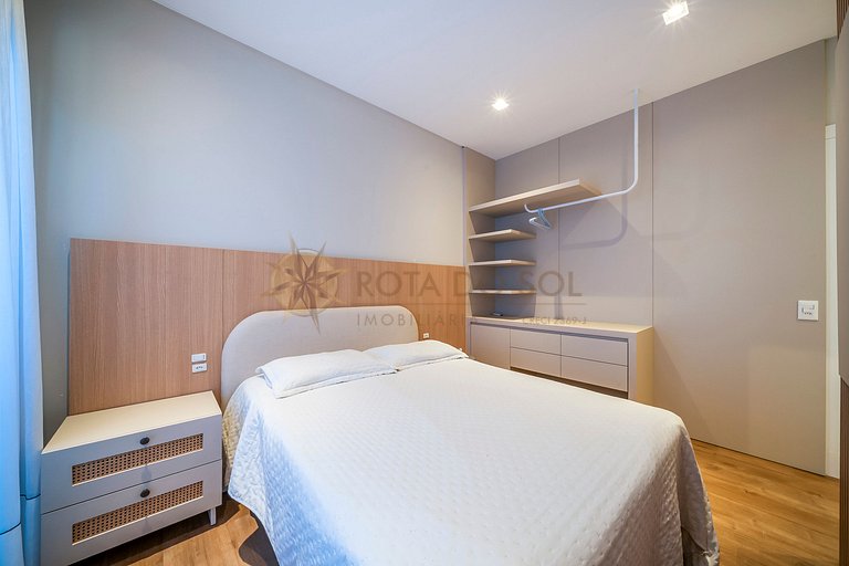 Leme 106 – Apartamento novíssimo a poucos metros do mar em B